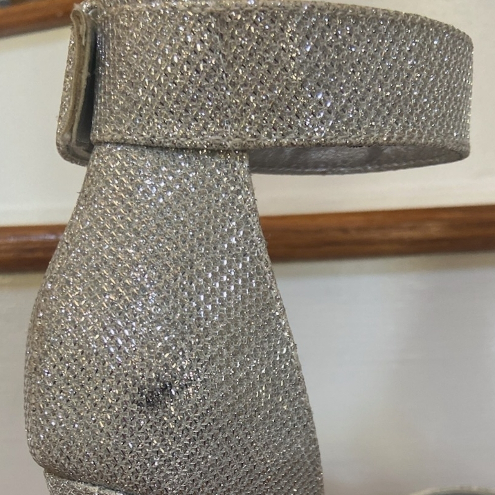 Womens Silver Open Toe Platform - image 5